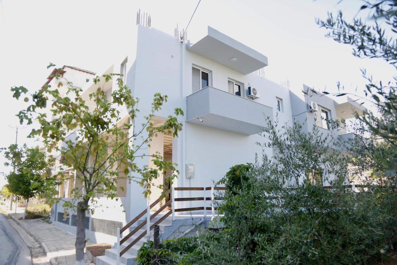 Sea La Vie Apartments Sarande Ngoại thất bức ảnh