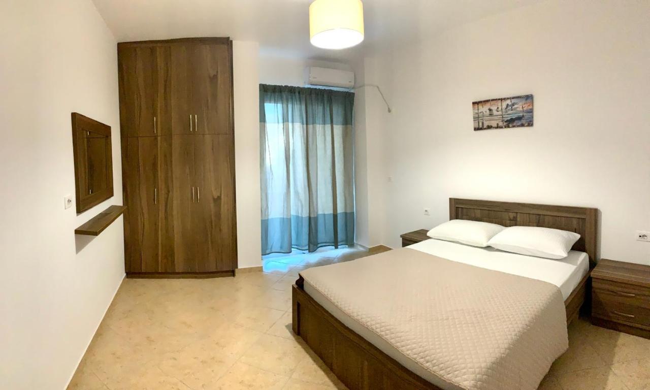 Sea La Vie Apartments Sarande Ngoại thất bức ảnh