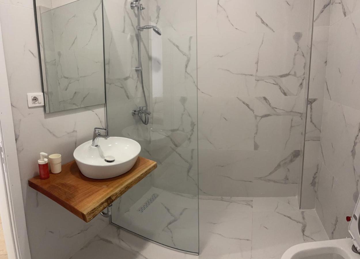 Sea La Vie Apartments Sarande Ngoại thất bức ảnh